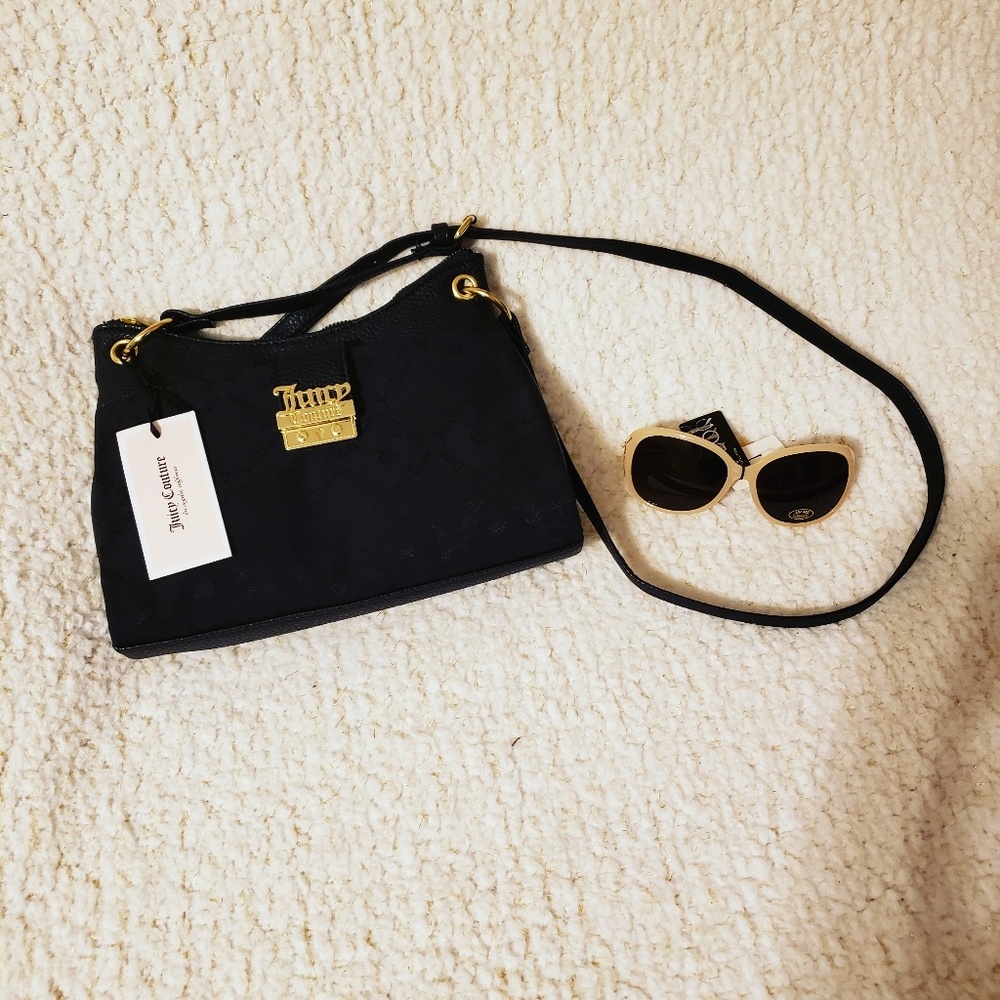 Cross strap purse